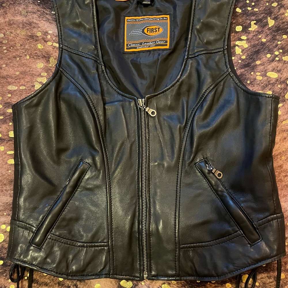 First Classic Leather - image 2